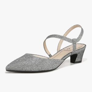 LifeStride Womens Minimalist Pump